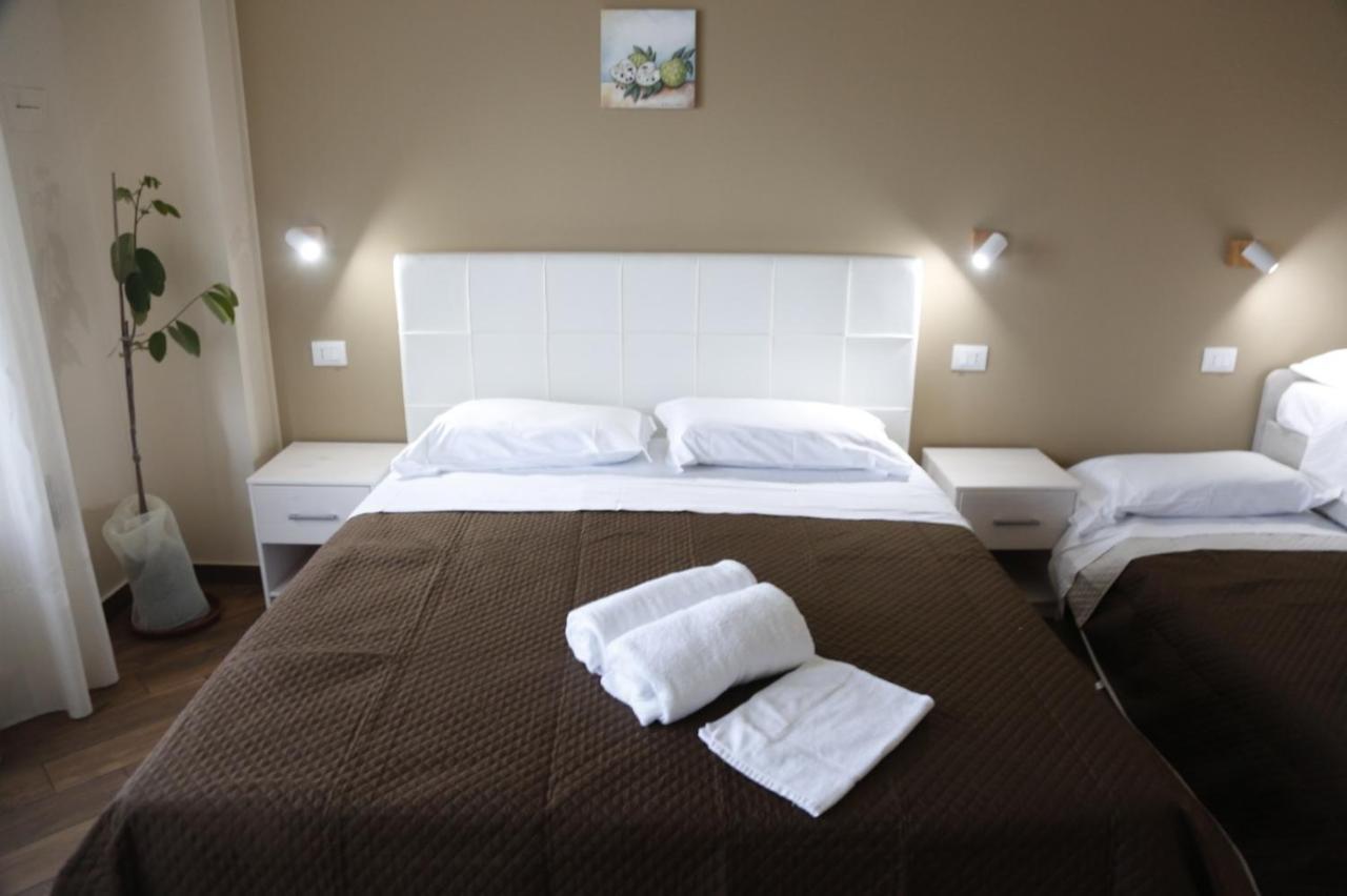 All'Anoneto B&B Катона Экстерьер фото