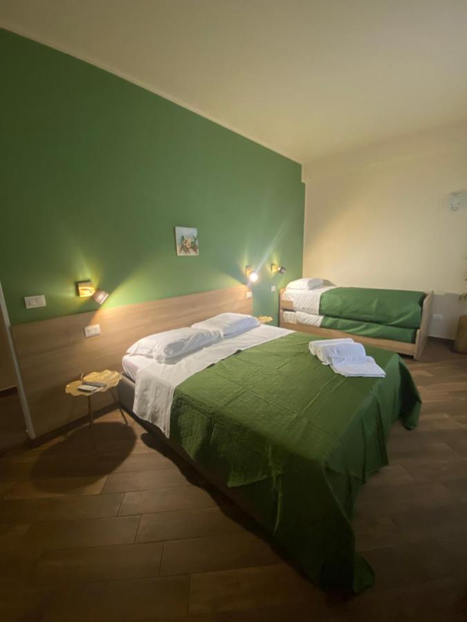 All'Anoneto B&B Катона Экстерьер фото